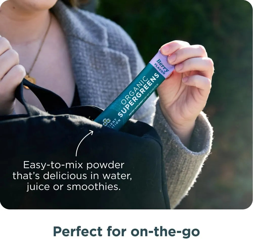 ANCIENT NUTRITION - Ancient Nutrition SuperGreens Powder with Probiotics Organic Berry Flavor 16 Paquetes - The Red Vitamin MX - Suplementos Alimenticios - {{ shop.shopifyCountryName }}