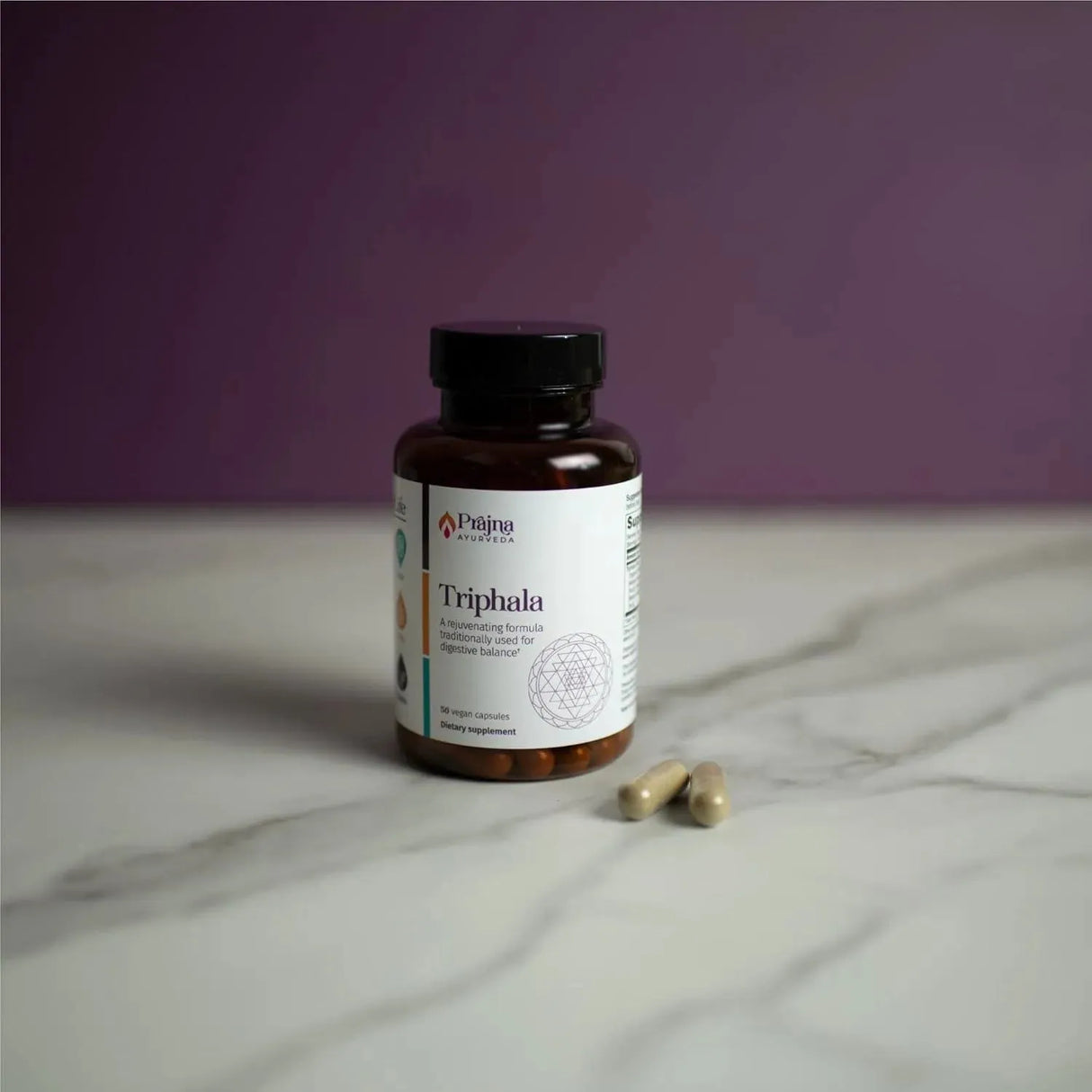 HEALTHY DIRECTIONS - Dr. Chaudhary’s Prajna Ayurveda Triphala 56 Capsulas - The Red Vitamin MX - Suplementos Alimenticios - {{ shop.shopifyCountryName }}